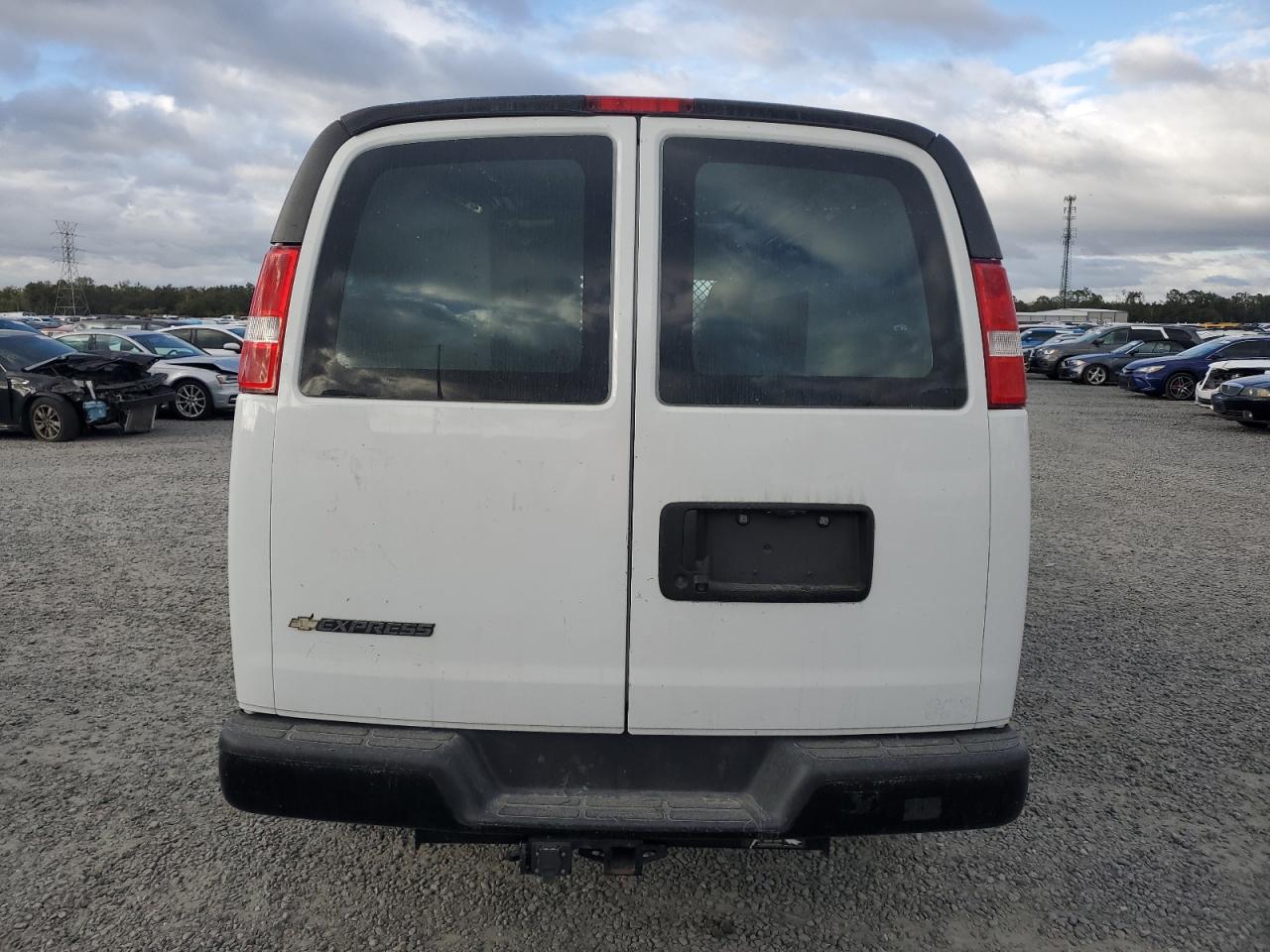 Lot #3025729312 2022 CHEVROLET EXPRESS G2