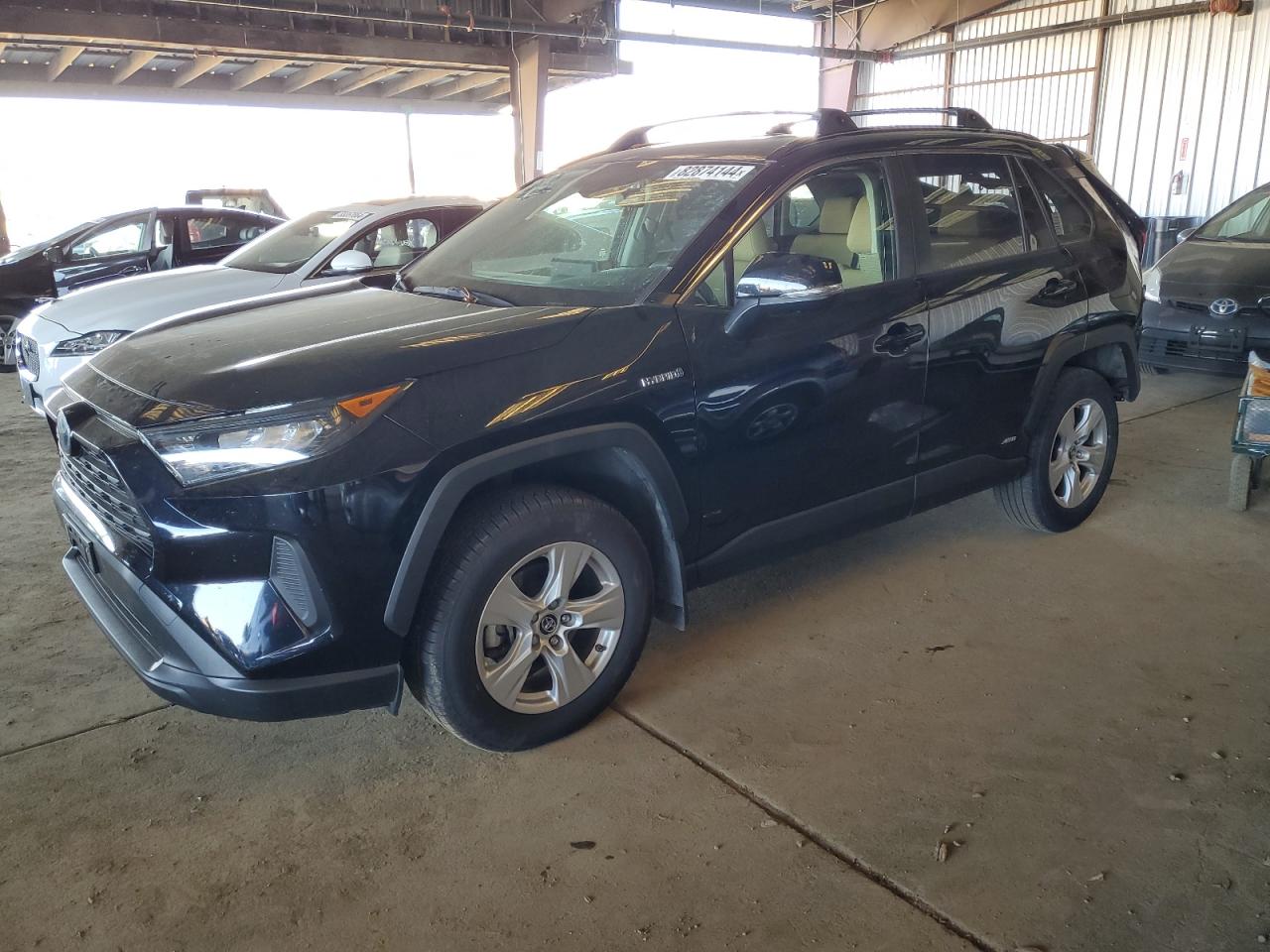 Lot #3027141800 2019 TOYOTA RAV4 LE