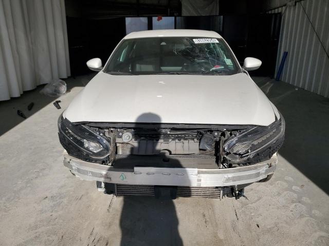 VIN 1HGCV1F31JA178048 2018 HONDA ACCORD no.5