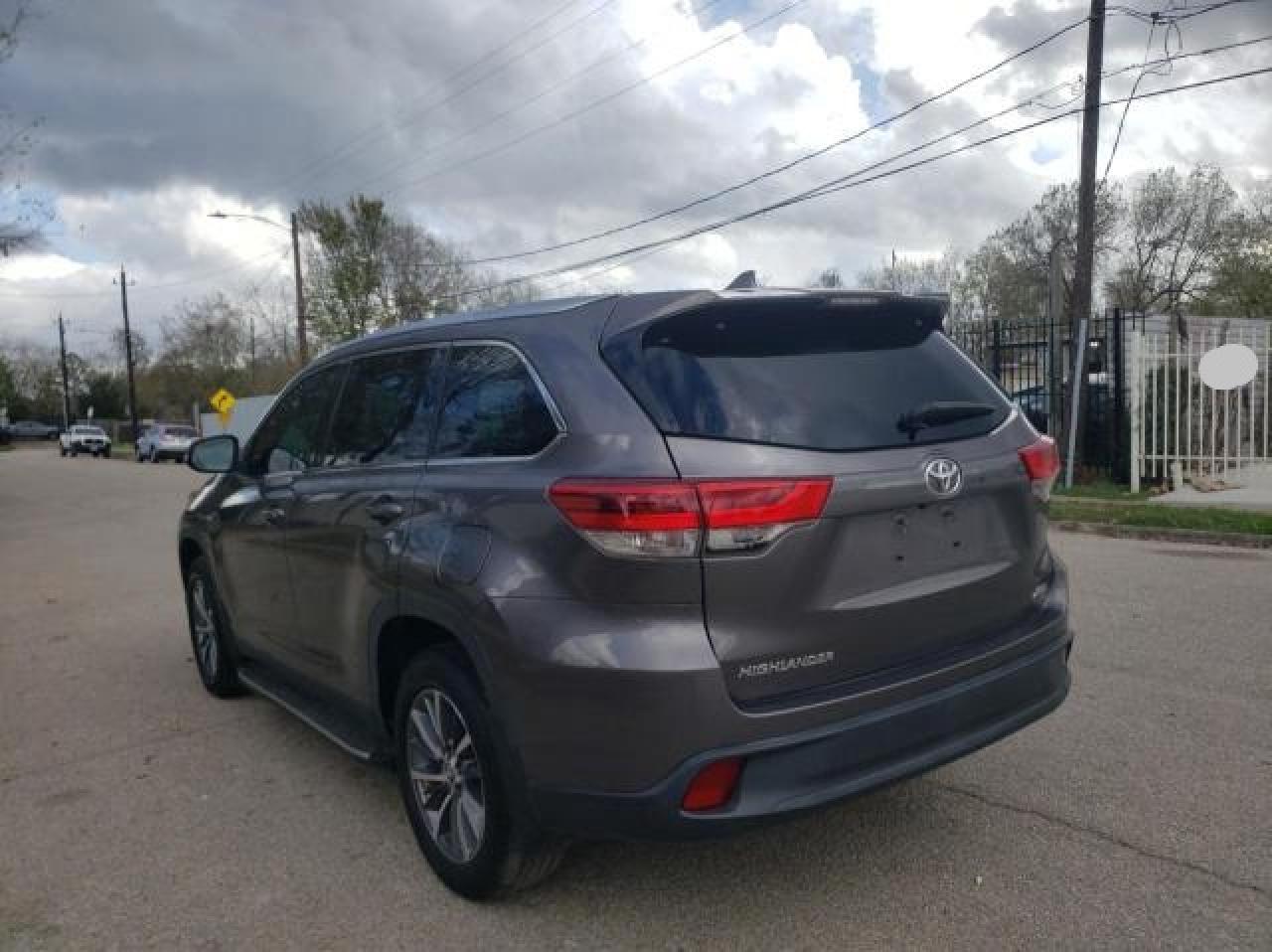 Lot #3034481738 2019 TOYOTA HIGHLANDER