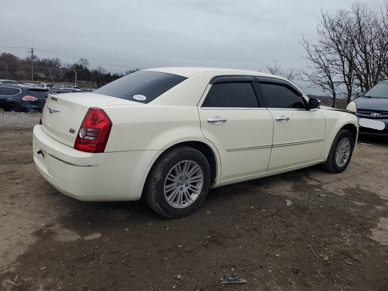 Lot #3034643419 2010 CHRYSLER 300 TOURIN