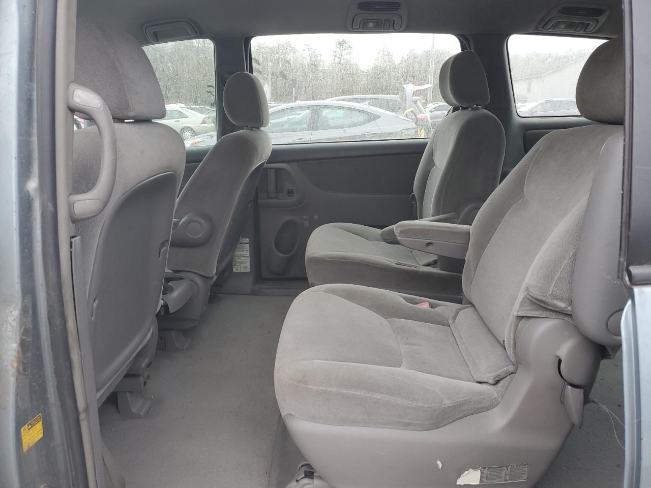 Lot #3033327846 2004 TOYOTA SIENNA CE