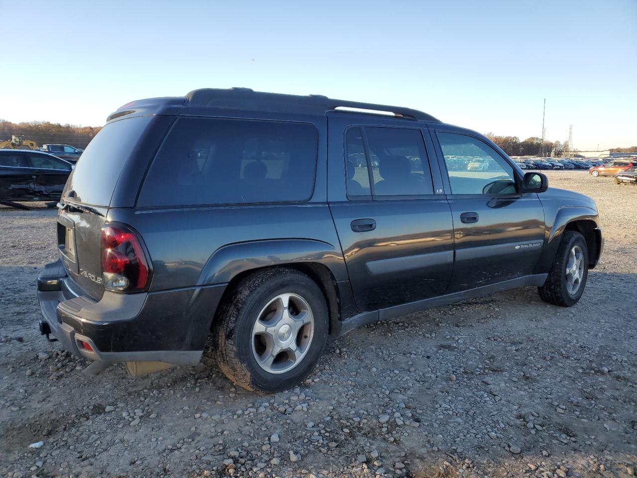 Lot #3030632118 2004 CHEVROLET TRAILBLAZE