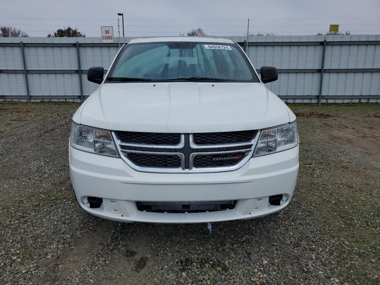 Lot #3024342543 2015 DODGE JOURNEY SE