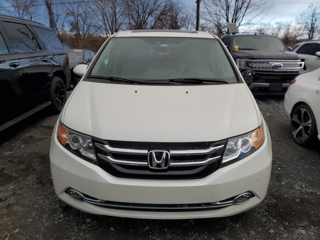 Lot #3024155908 2016 HONDA ODYSSEY TO