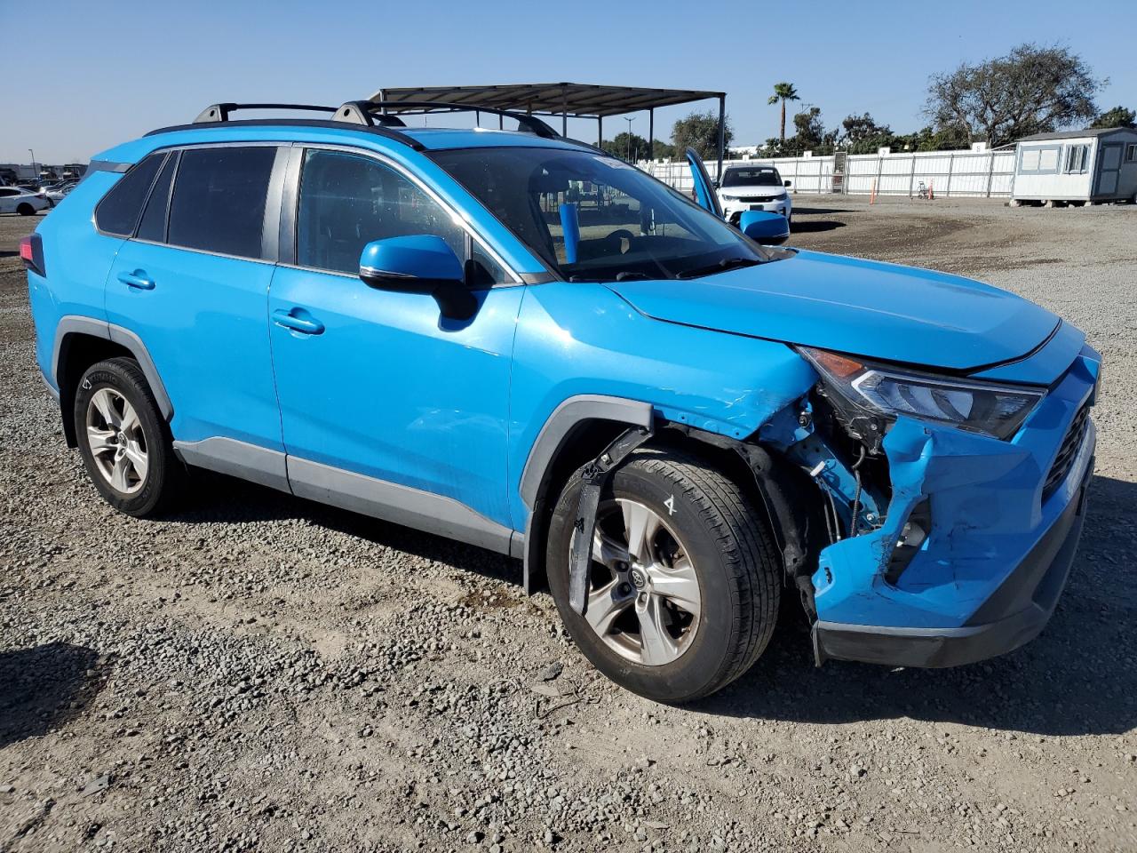 Lot #3041798426 2019 TOYOTA RAV4 XLE