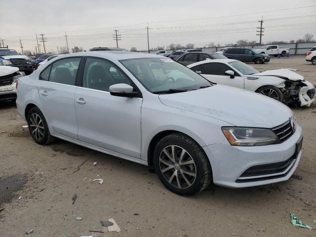 VIN 3VWDB7AJ2HM393484 2017 VOLKSWAGEN JETTA no.4