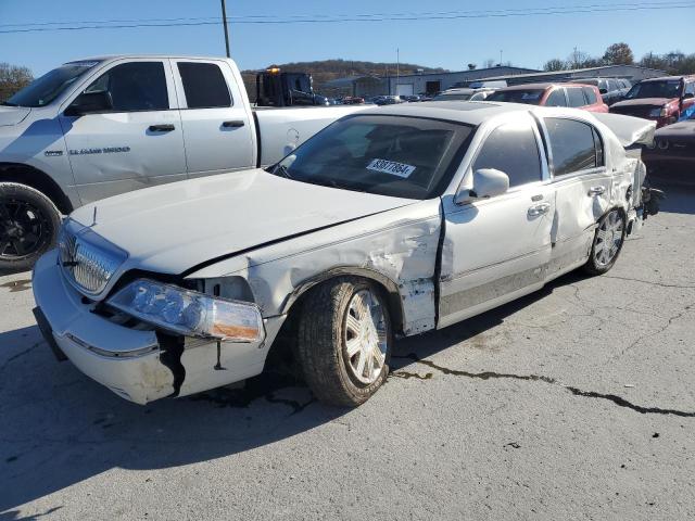 2003 LINCOLN TOWN CAR C #3024869406