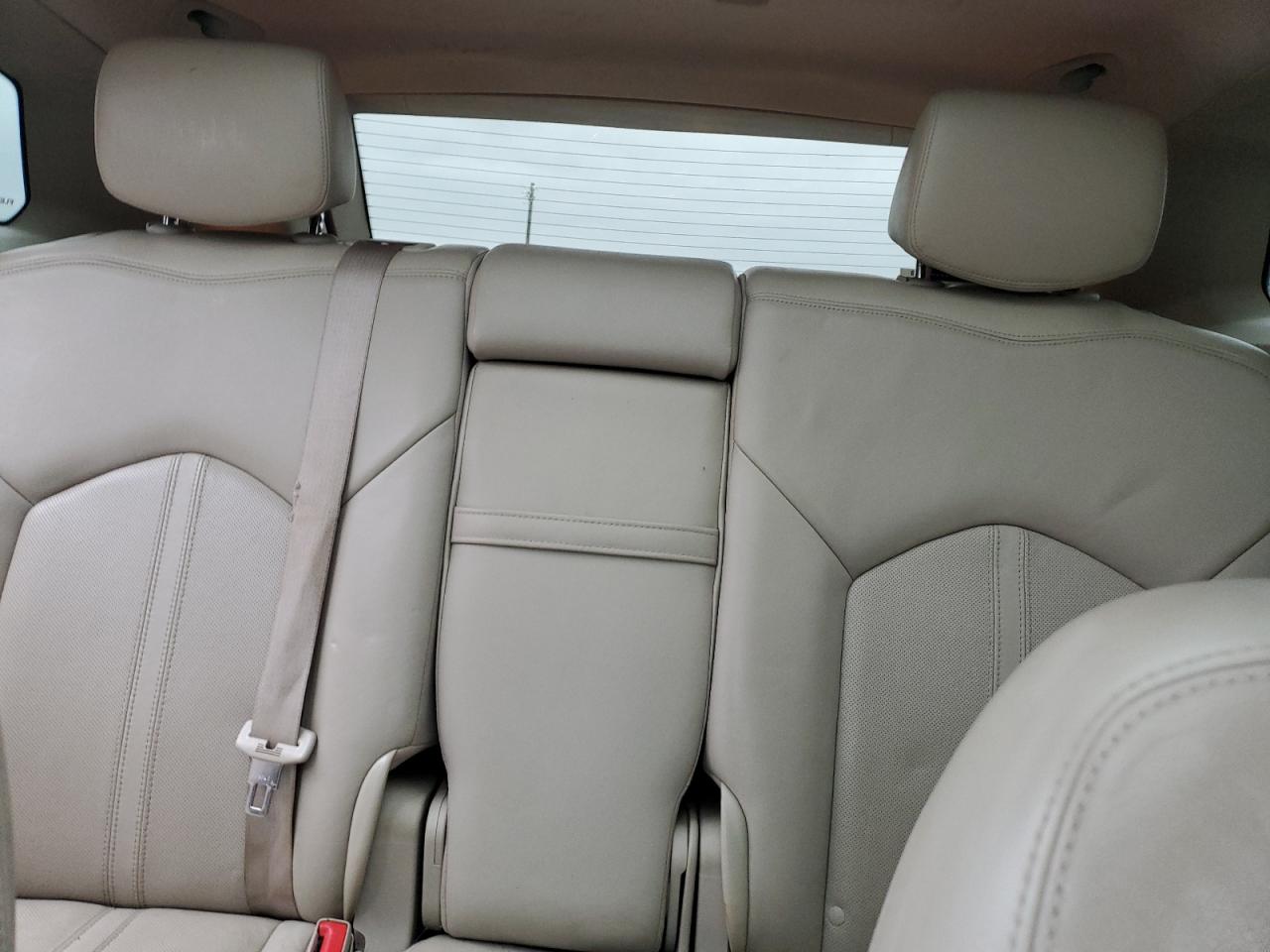 CADILLAC SRX LUXURY COLLECTION