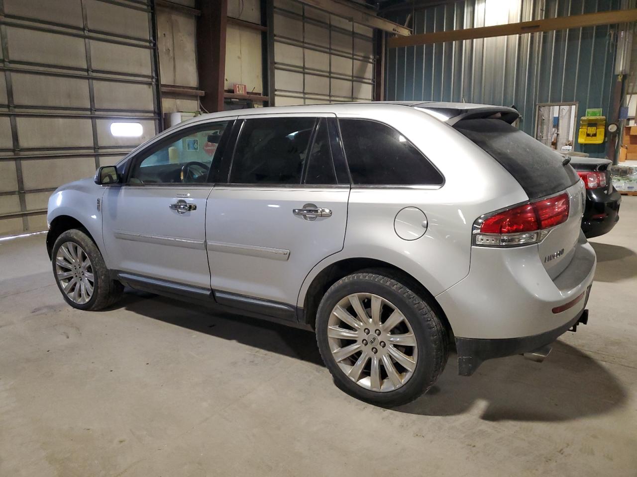 Lot #3028390813 2012 LINCOLN MKX