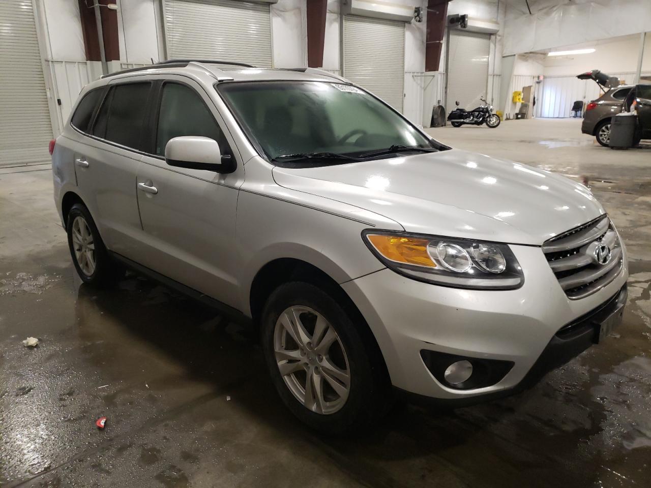 Lot #3027032821 2012 HYUNDAI SANTA FE S