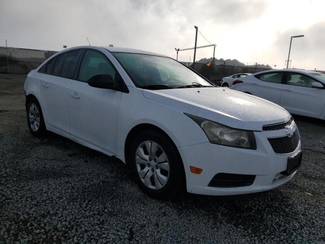 VIN 1G1PA5SG7E7102986 2014 CHEVROLET CRUZE no.4