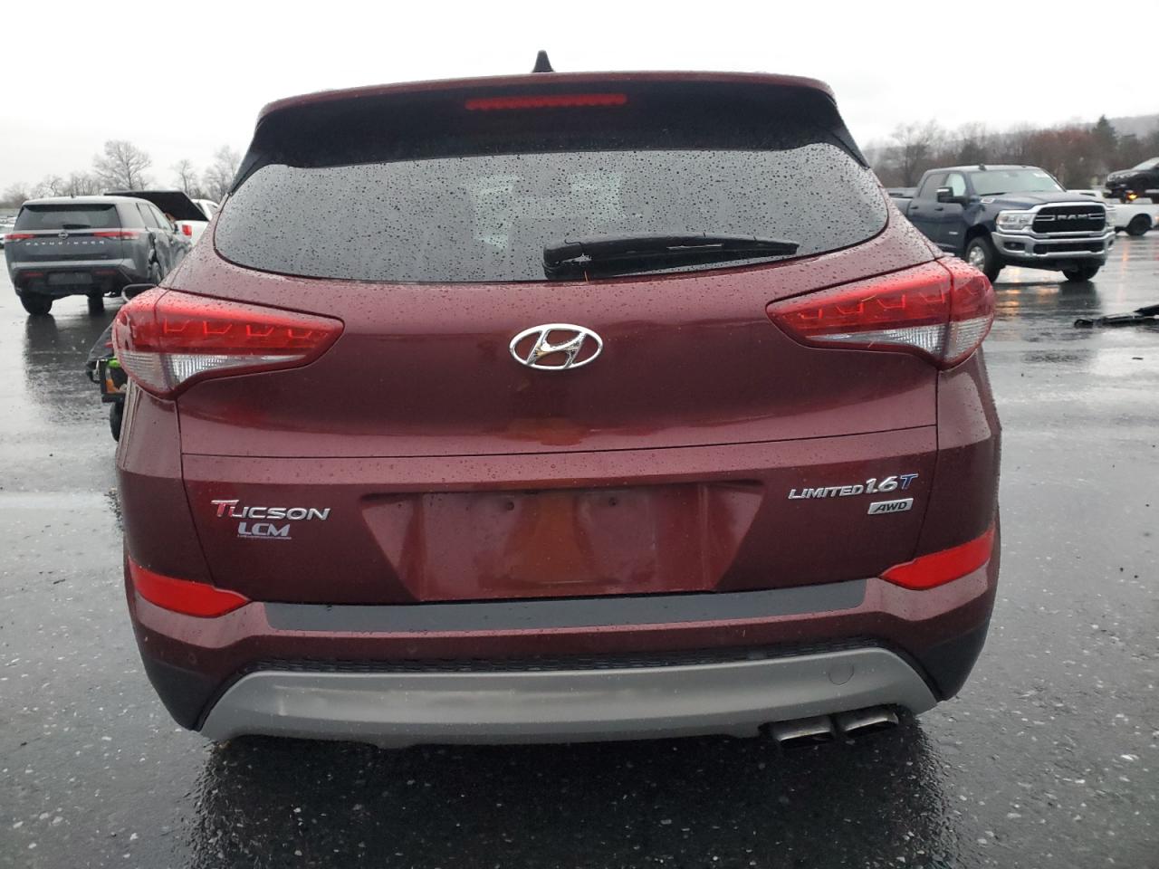 Lot #3033290822 2017 HYUNDAI TUCSON LIM