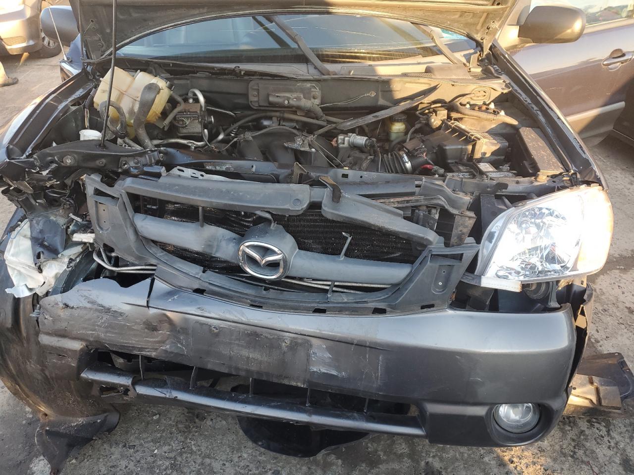 Lot #3037670012 2003 MAZDA TRIBUTE ES