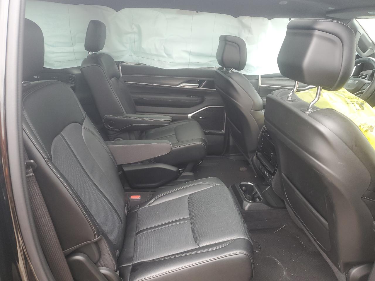 JEEP WAGONEER SERIES II