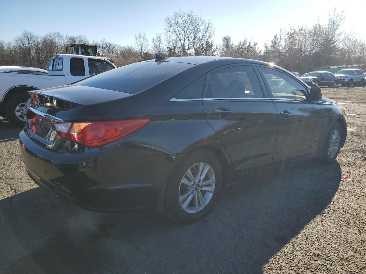 Lot #3028271827 2013 HYUNDAI SONATA GLS