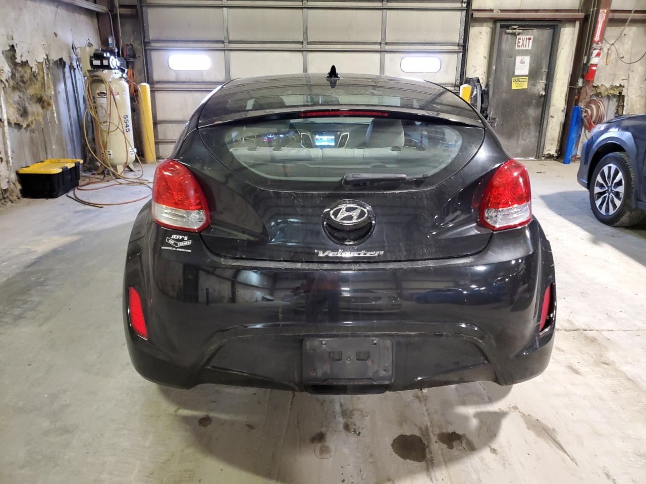 Lot #3029467680 2013 HYUNDAI VELOSTER