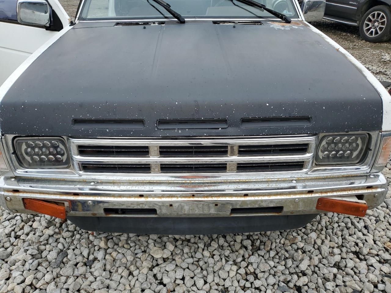 Lot #3025941960 1990 NISSAN D21 KING C