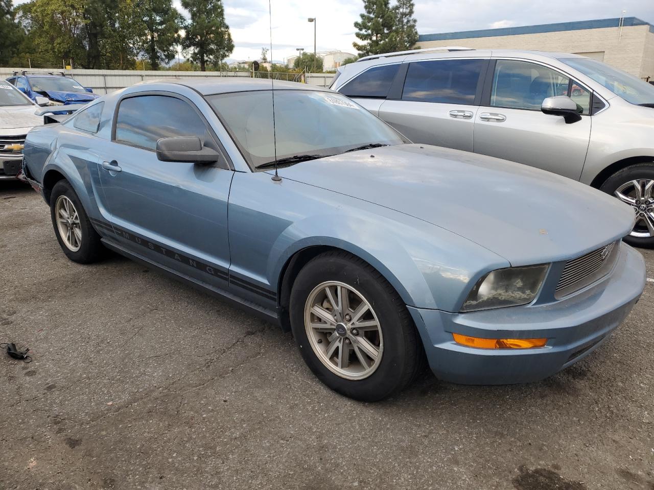 Lot #3033516091 2005 FORD MUSTANG