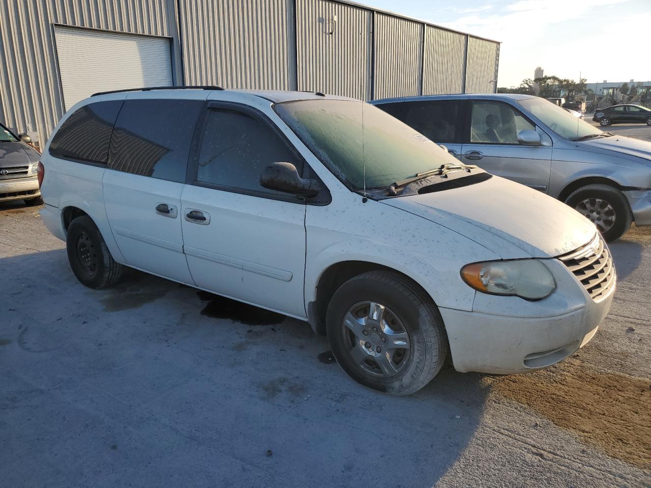 Lot #3024267970 2006 CHRYSLER TOWN & COU