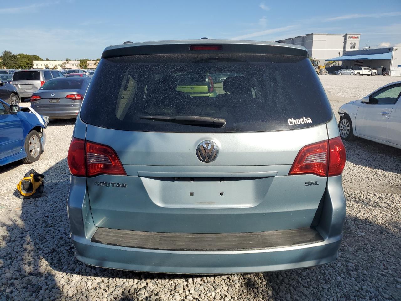 Lot #3036949731 2009 VOLKSWAGEN ROUTAN SEL