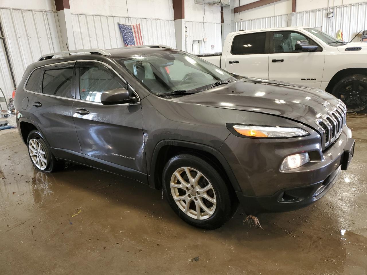 Lot #3025219595 2016 JEEP CHEROKEE L