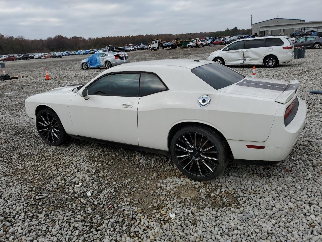 Lot #3024153877 2010 DODGE CHALLENGER