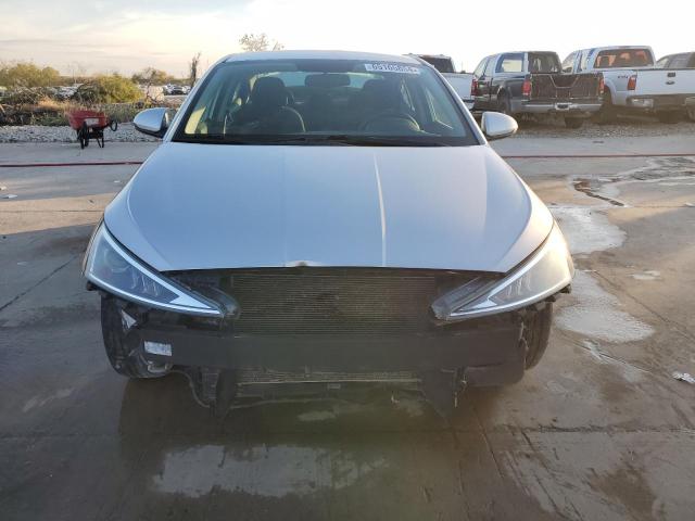 2019 HYUNDAI ELANTRA SE - 5NPD74LF6KH495749