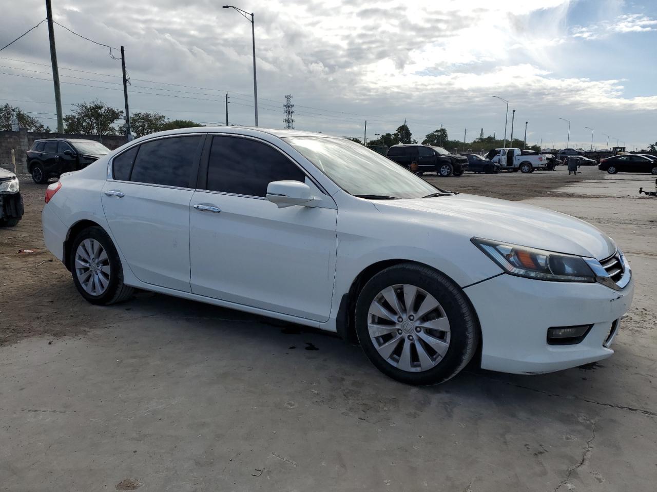 Lot #3042086232 2014 HONDA ACCORD EXL