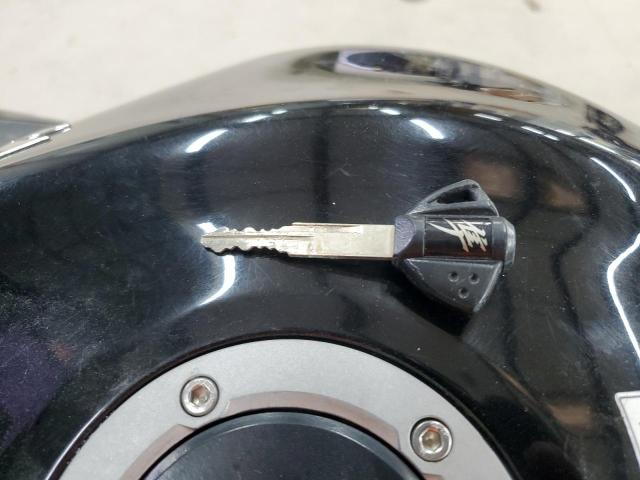 2012 SUZUKI GSX1300 R - JS1GX72A0C2103608