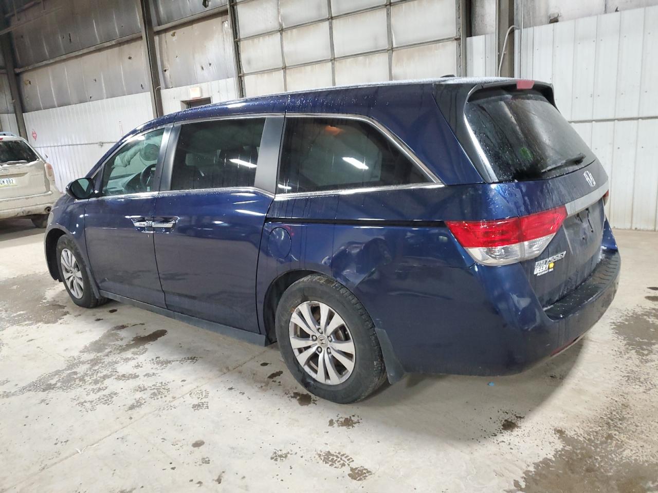 Lot #3028535929 2016 HONDA ODYSSEY SE