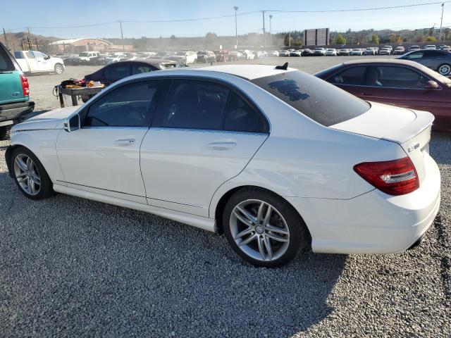 VIN WDDGF8AB5DA885393 2013 MERCEDES-BENZ C-CLASS no.2