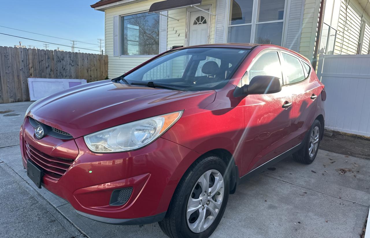 Lot #3028274799 2011 HYUNDAI TUCSON GL