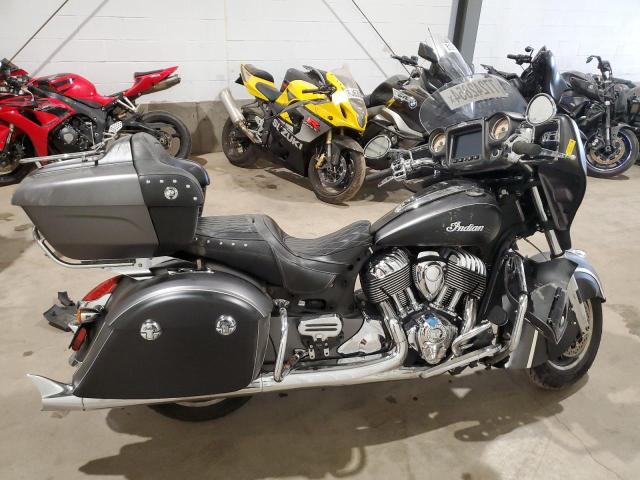 INDIAN MOTORCYCLE CO. ROADMASTER 2019 charcoal  gas 56KTRAAA2K3370720 photo #1