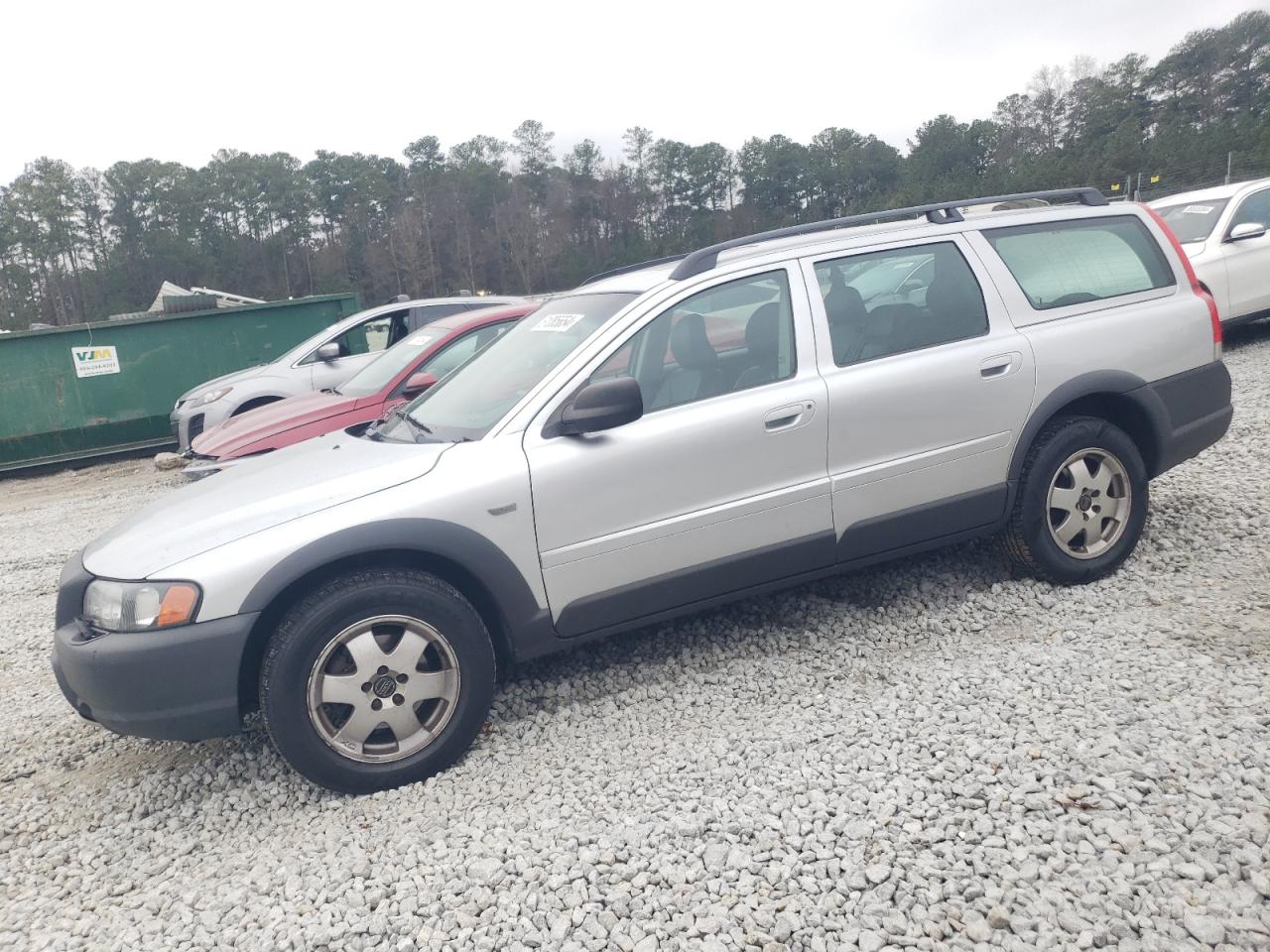 Lot #3037871253 2001 VOLVO V70 XC