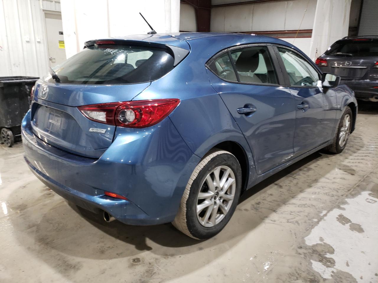 Lot #3033246896 2017 MAZDA 3 SPORT