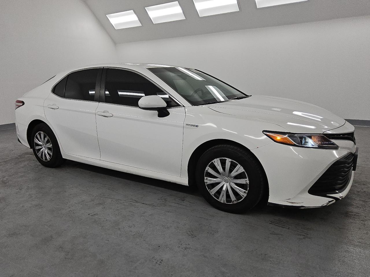 Lot #3025739302 2018 TOYOTA CAMRY LE