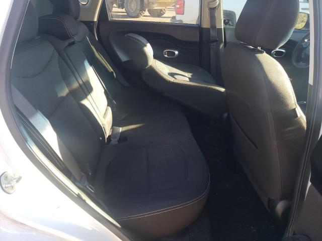 2016 KIA SOUL + KNDJP3A5XG7307690
