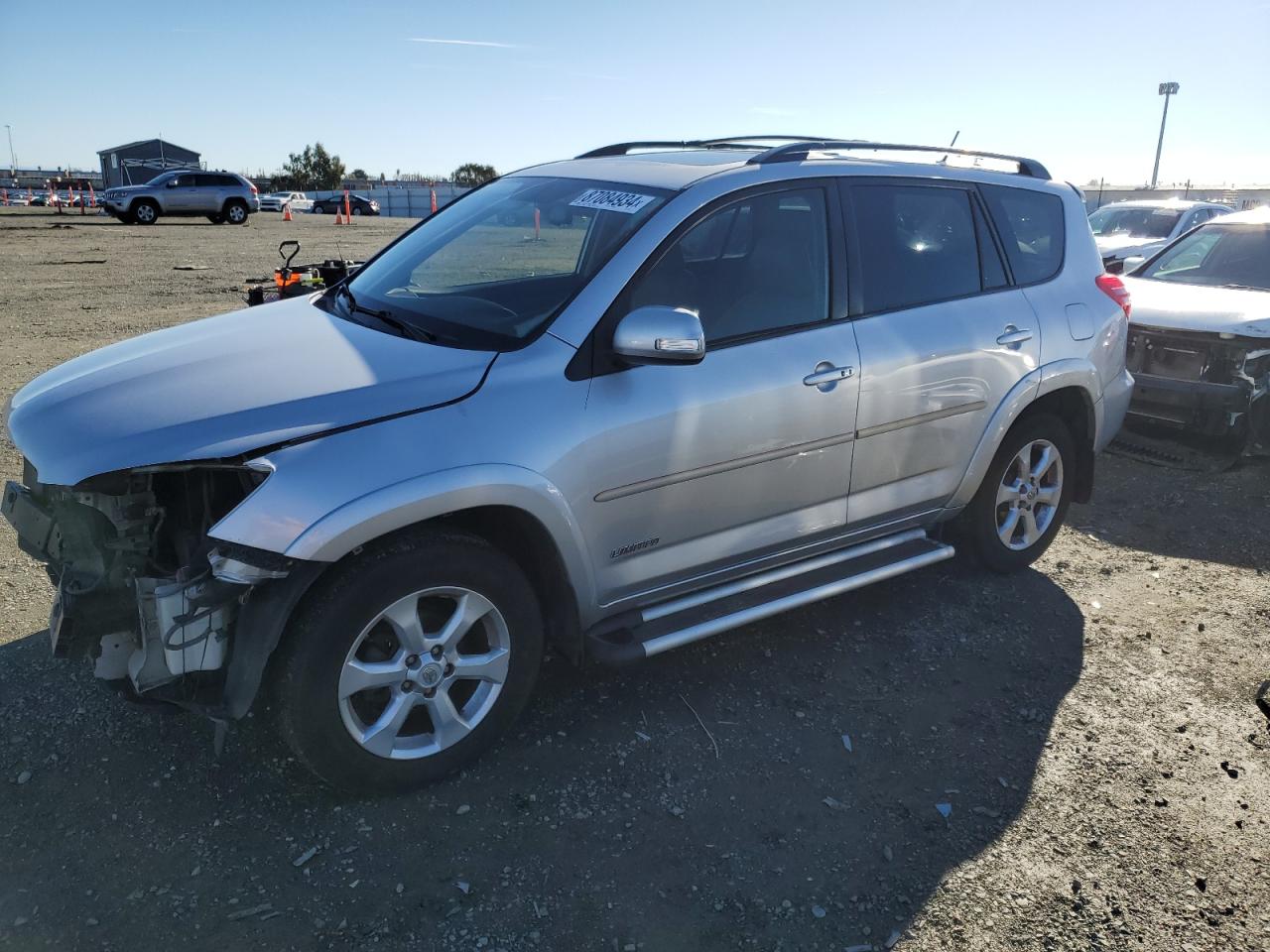  Salvage Toyota RAV4