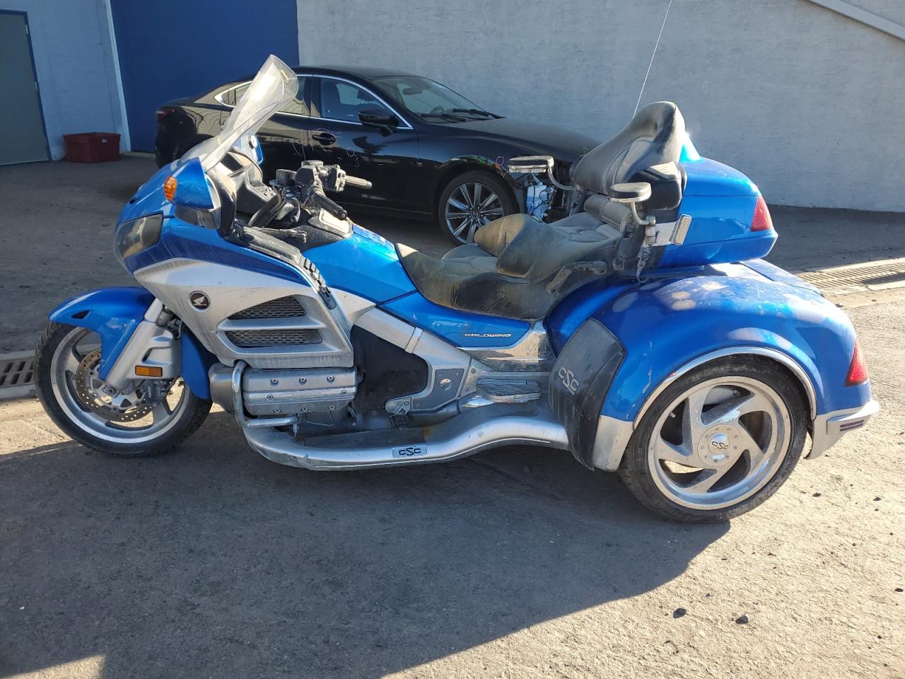 Lot #3033078995 2013 HONDA GL1800 G