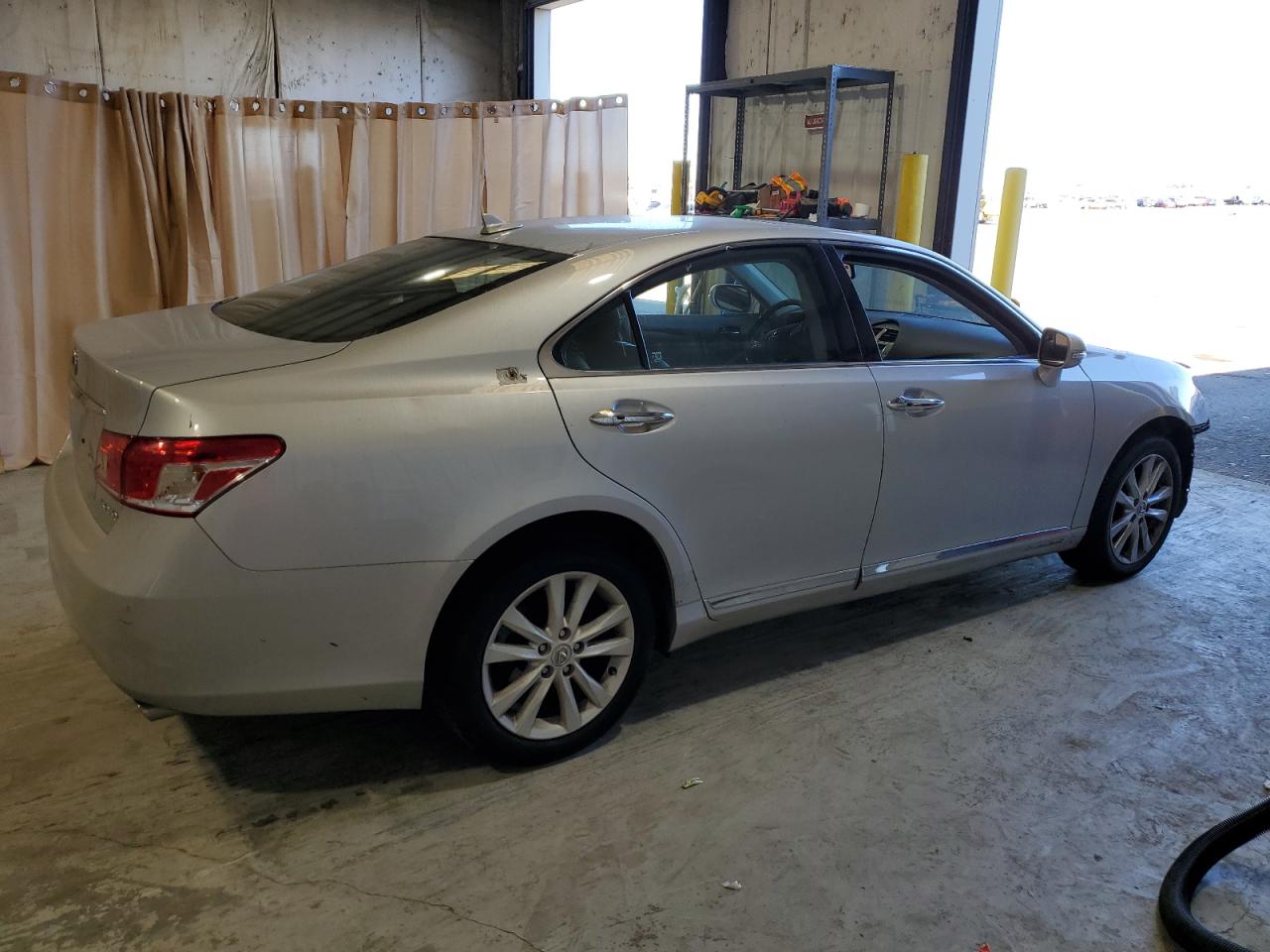 Lot #3033290840 2011 LEXUS ES 350