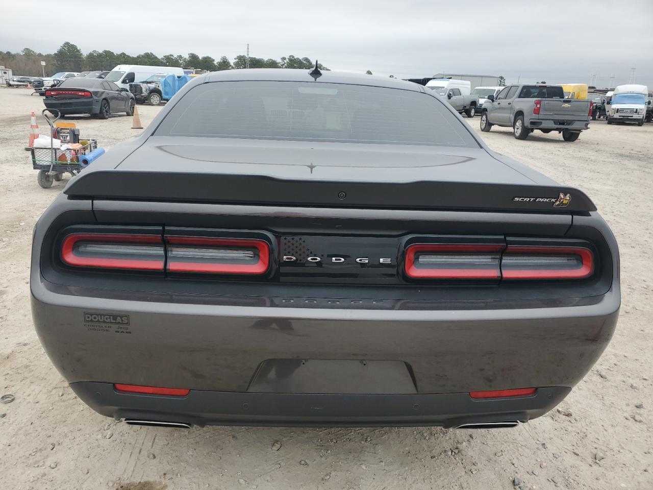 Lot #3026991792 2023 DODGE CHALLENGER