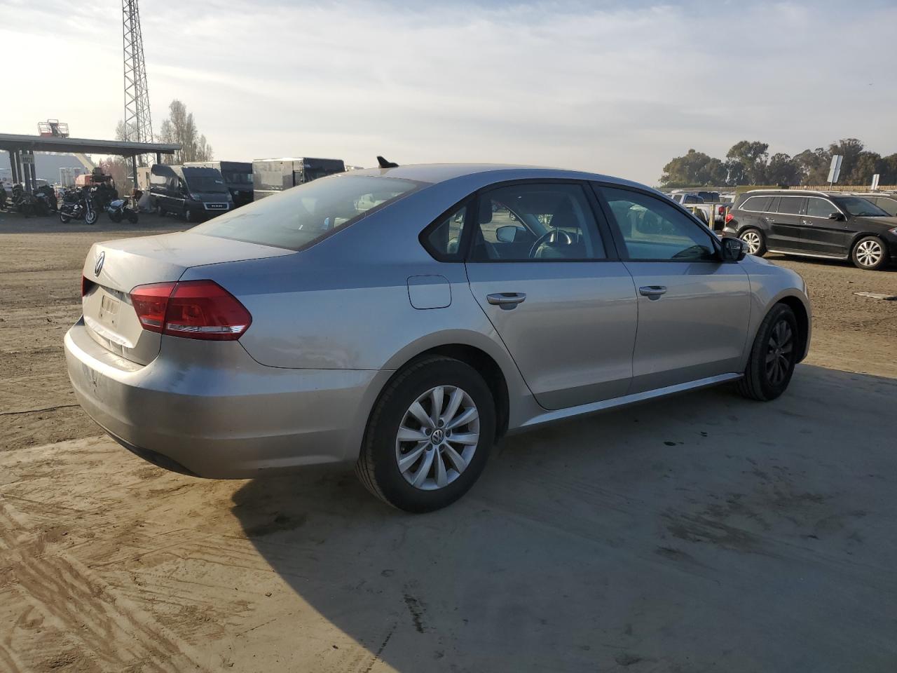 Lot #3049472632 2014 VOLKSWAGEN PASSAT S