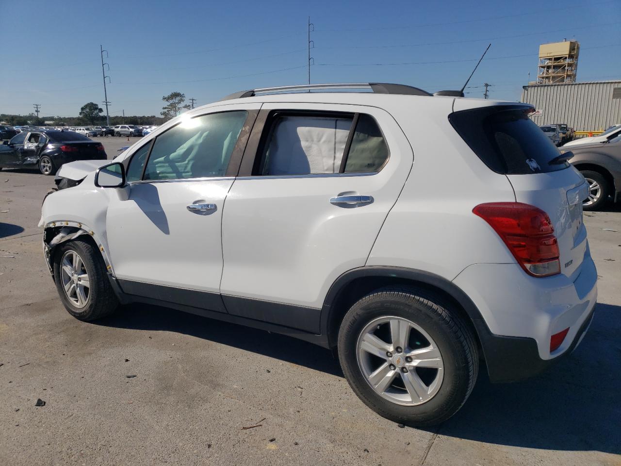 Lot #3044657207 2017 CHEVROLET TRAX 1LT