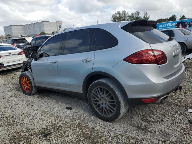 VIN WP1AF2A27DLA28072 2013 PORSCHE CAYENNE no.2