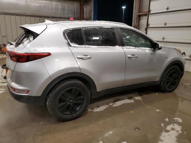 VIN KNDPMCAC4J7418938 2018 KIA SPORTAGE no.3