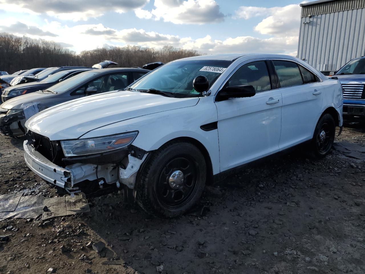 1FAHP2MK9JG128158 FORD TAURUS POL 2018