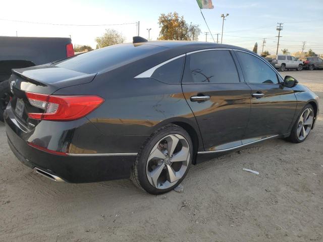 VIN 1HGCV1F94JA021652 2018 HONDA ACCORD no.3