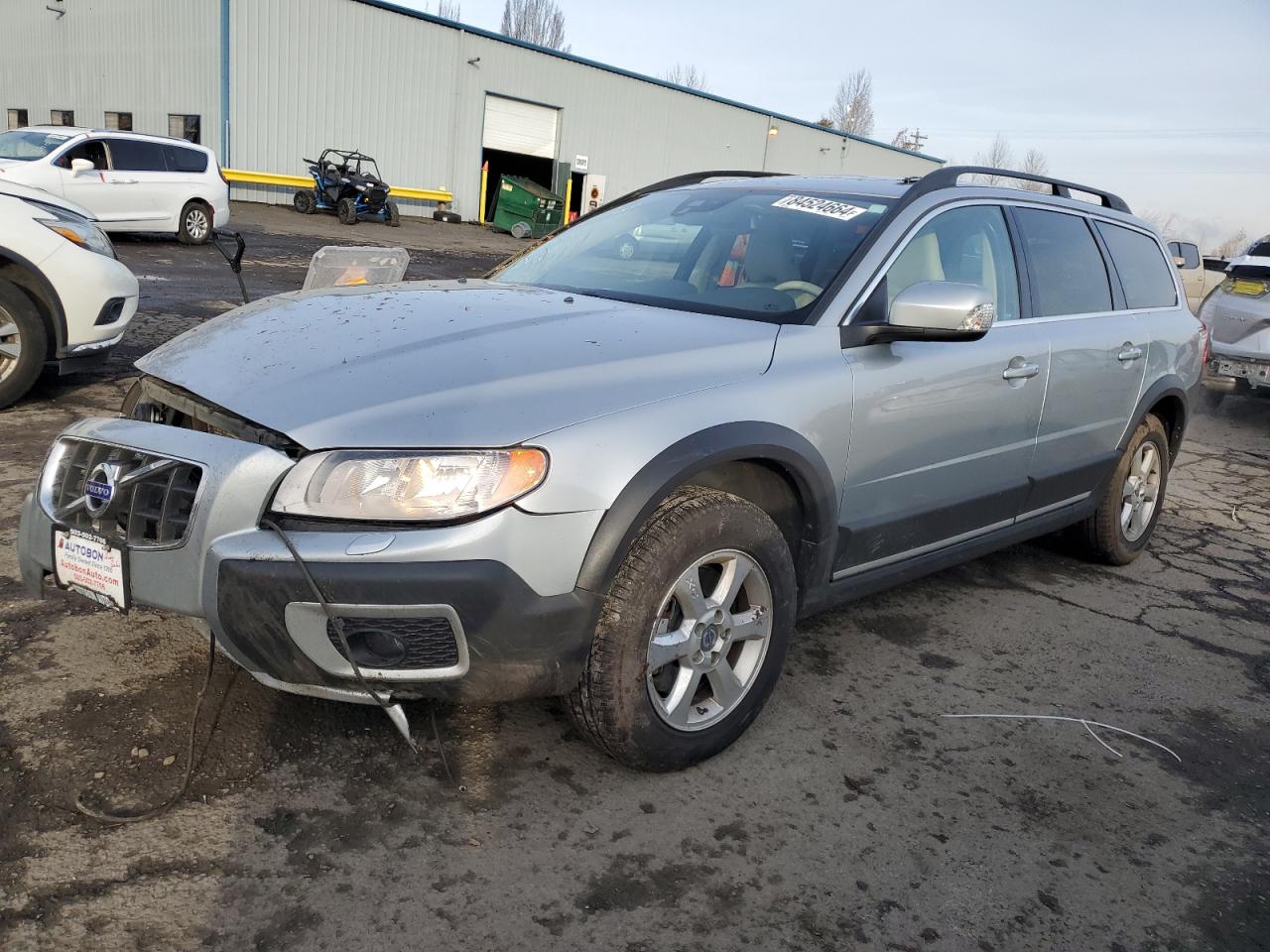 VOLVO XC70 3.2