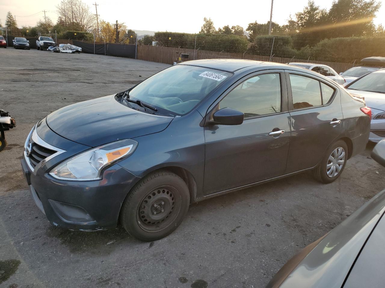  Salvage Nissan Versa